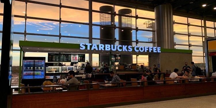 Starbucks Guarulhos Airport Departures Kiosk — Guarulhos, Brazil